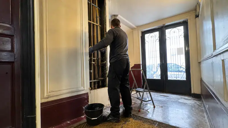 Photo d'illustration du guide « Dégât des eaux en copropriété : responsabilités et démarches »