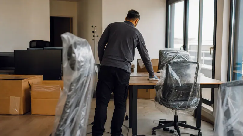 Photo d'illustration du guide « Nettoyage de bureaux après travaux : retour à l'activité rapide »